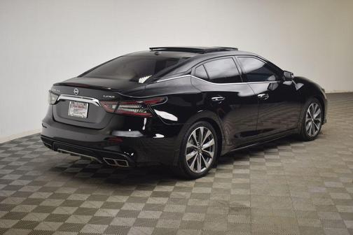 2022 Nissan Maxima Platinum