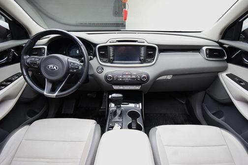 2016 Kia Sorento SX