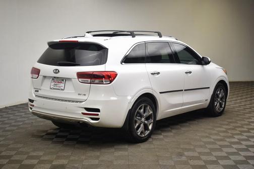 2016 Kia Sorento SX