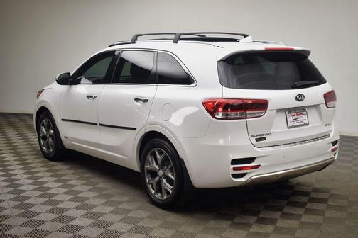 2016 Kia Sorento SX