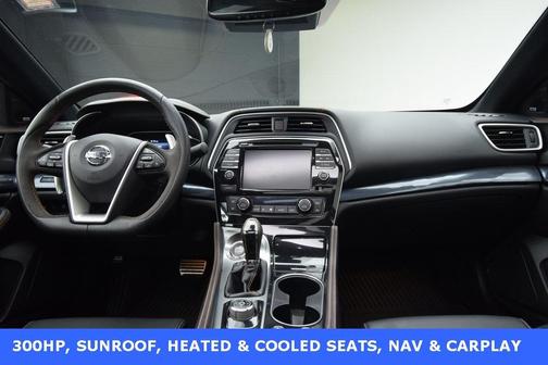 2022 Nissan Maxima SR