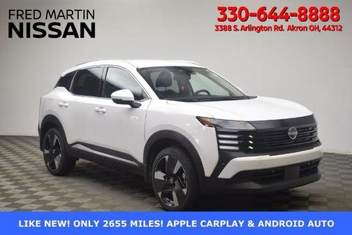 Aspen White Tri 2025 Nissan Kicks SR