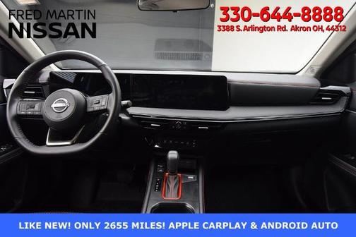 Aspen White Tri 2025 Nissan Kicks SR
