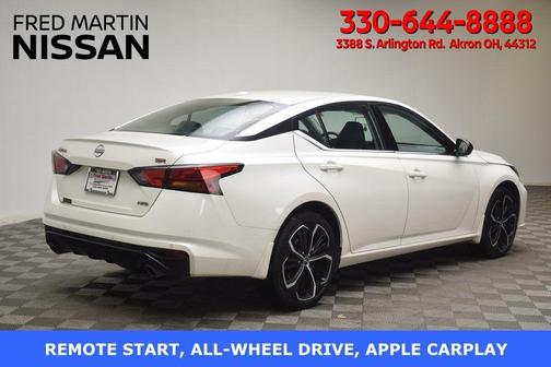 2025 Nissan Altima SR