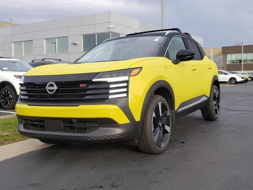 2026 Nissan Kicks SR