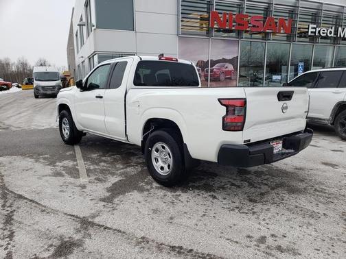 2025 Nissan Frontier S