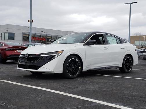 2026 Nissan Sentra SR