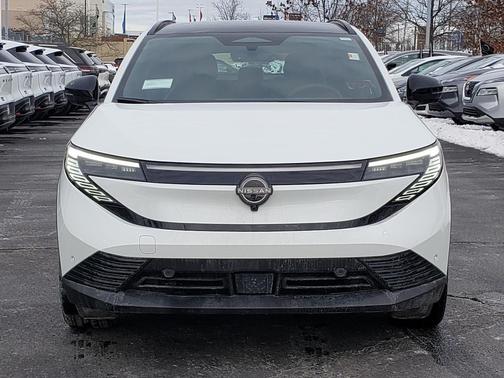 2026 Nissan Leaf PLAT+