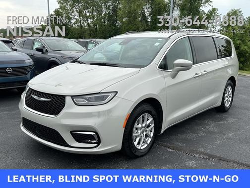 2021 Chrysler Pacifica Touring-L