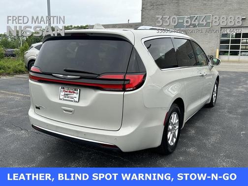 2021 Chrysler Pacifica Touring-L