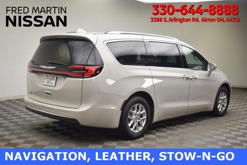 2021 Chrysler Pacifica Touring-L