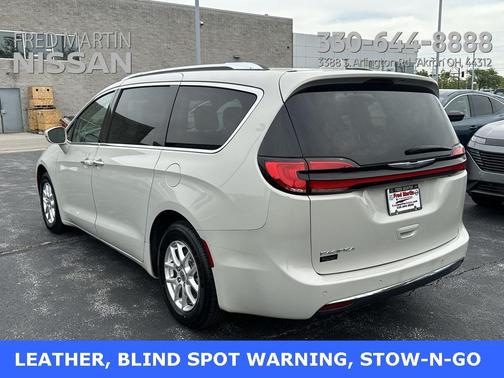 2021 Chrysler Pacifica Touring-L