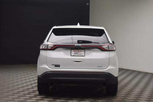 2018 Ford Edge SE