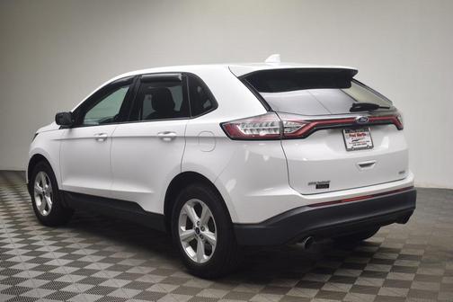 2018 Ford Edge SE
