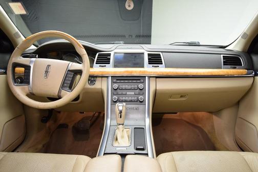 2012 Lincoln MKS Base