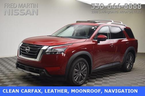 2023 Nissan Pathfinder SL