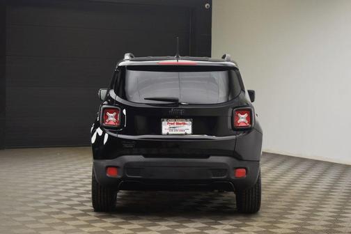 2017 Jeep Renegade Altitude