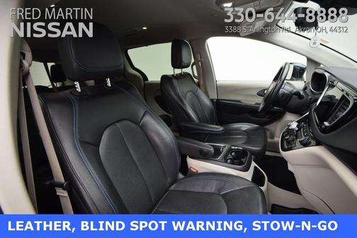 2021 Chrysler Pacifica Touring-L