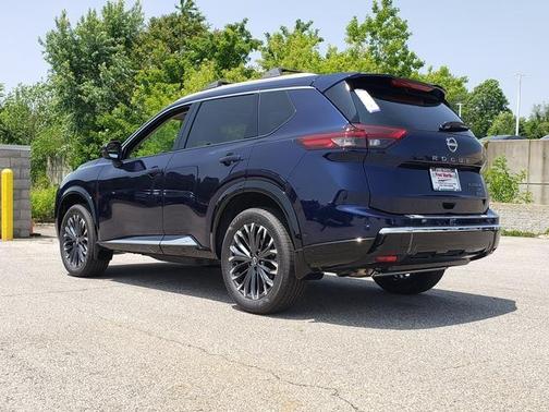2025 Nissan Rogue Platinum