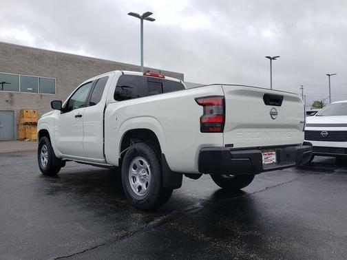 2025 Nissan Frontier S
