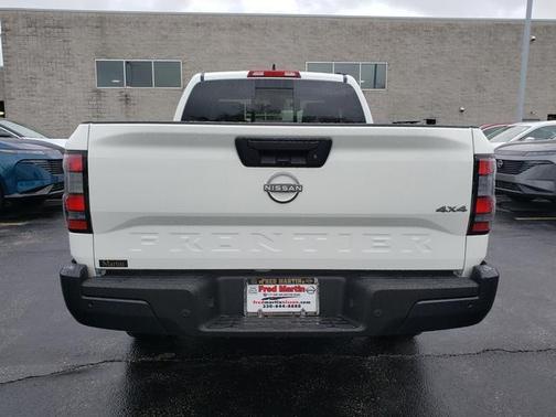 2025 Nissan Frontier S