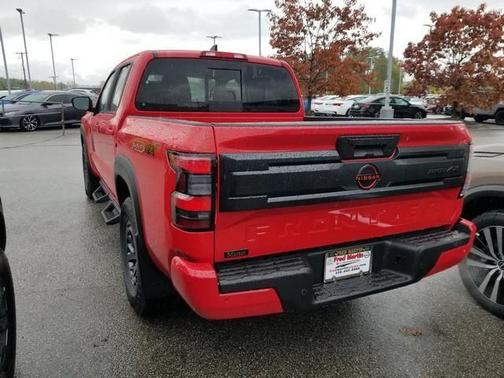 2025 Nissan Frontier PRO-4X