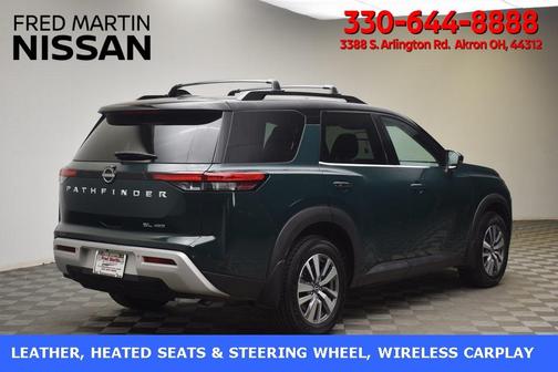 2022 Nissan Pathfinder SL