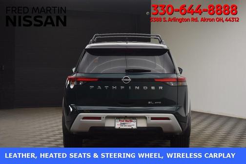 2022 Nissan Pathfinder SL