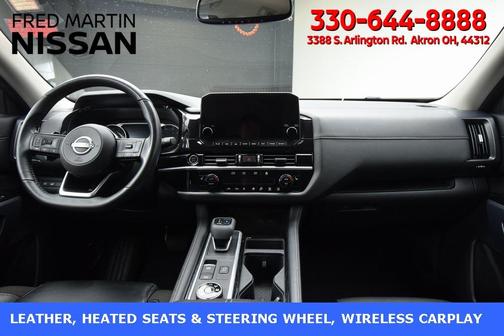 2022 Nissan Pathfinder SL