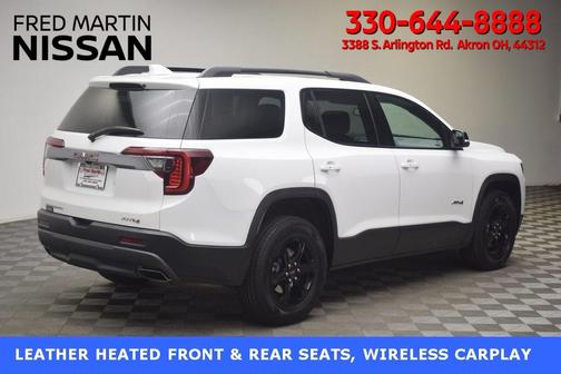 2023 GMC Acadia AT4