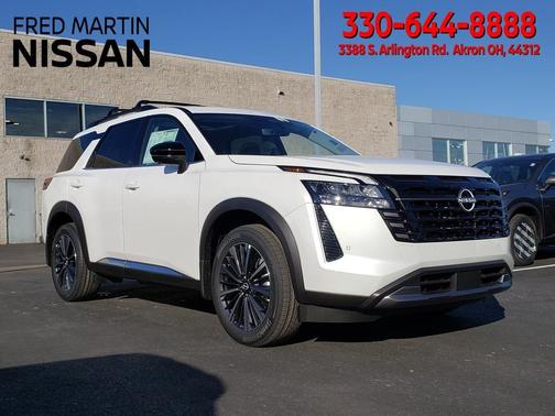 2026 Nissan Pathfinder Platinum