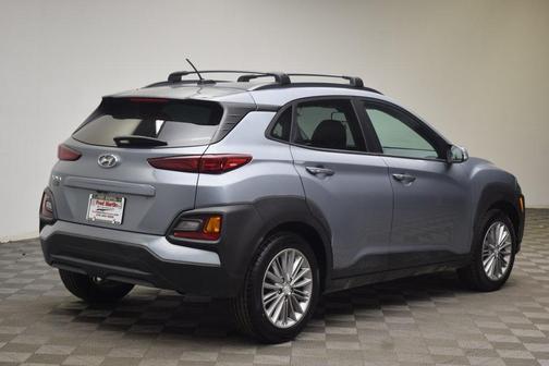 2021 Hyundai KONA SEL