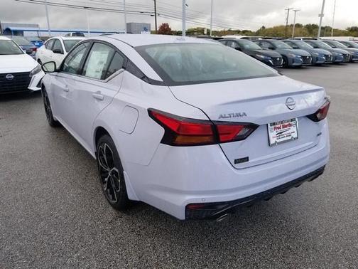 2025 Nissan Altima SR