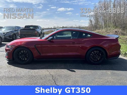 2017 Ford Shelby GT350 Base