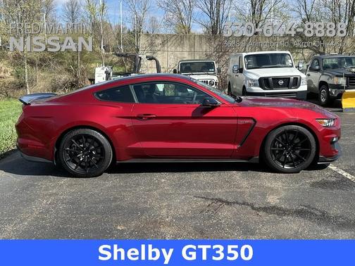 2017 Ford Shelby GT350 Base