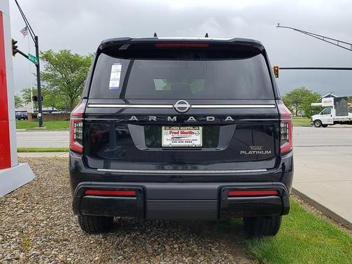 2025 Nissan Armada Platinum
