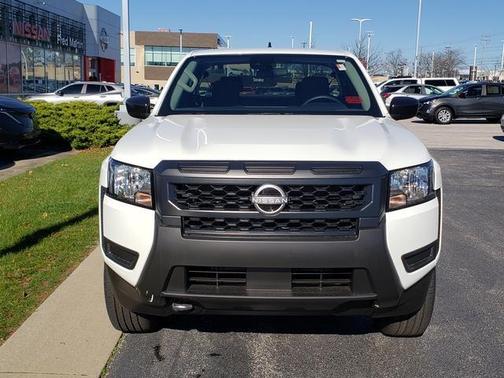 2025 Nissan Frontier S