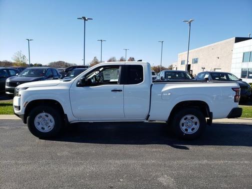 2025 Nissan Frontier S