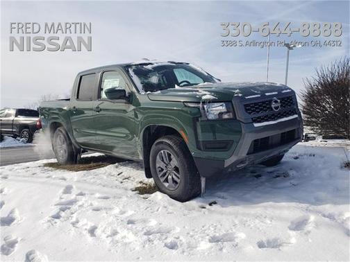 2025 Nissan Frontier SV