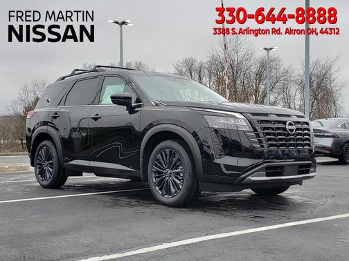 2026 Nissan Pathfinder SL