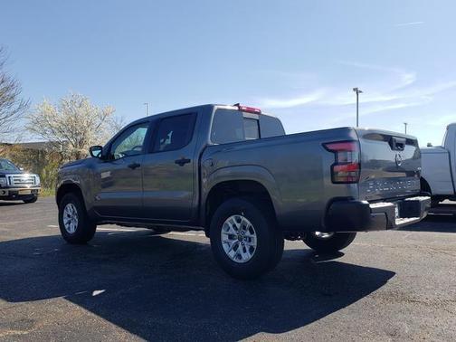 2025 Nissan Frontier S