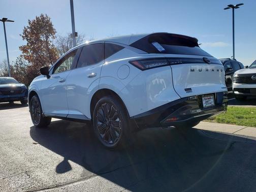 2025 Nissan Murano Platinum