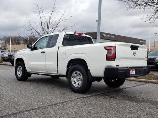 2025 Nissan Frontier S