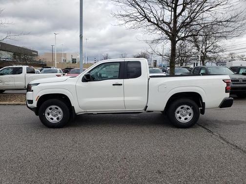 2025 Nissan Frontier S