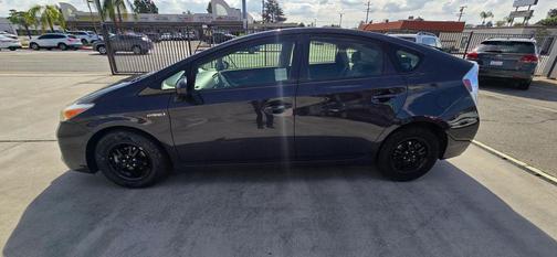 Gray 2013 Toyota Prius Two