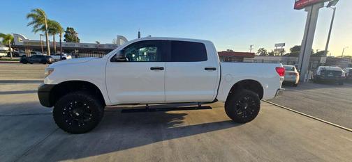 2010 Toyota Tundra Base