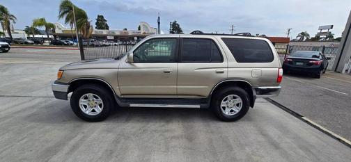 2001 Toyota 4Runner SR5