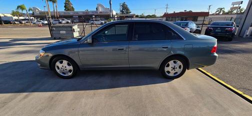 2003 Toyota Avalon XLS