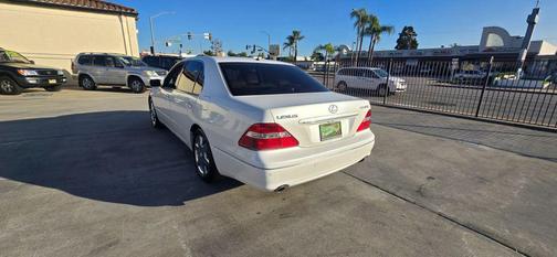 2004 Lexus LS 430 Base