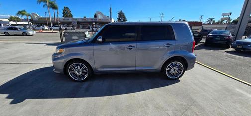 2012 Scion xB Release Series 9.0
